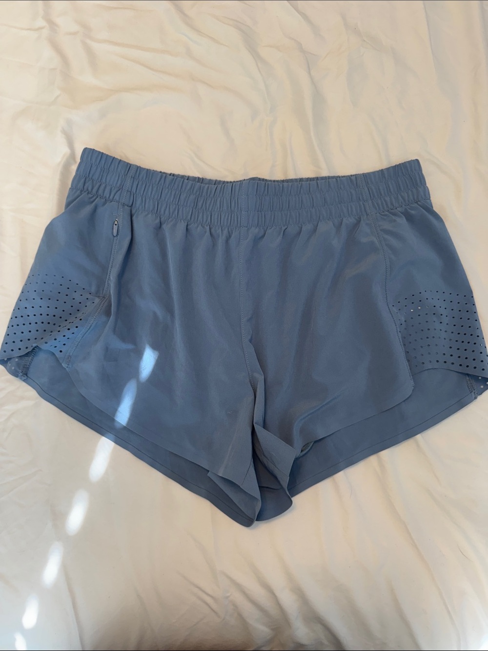 Athleta Hustle 3” Short